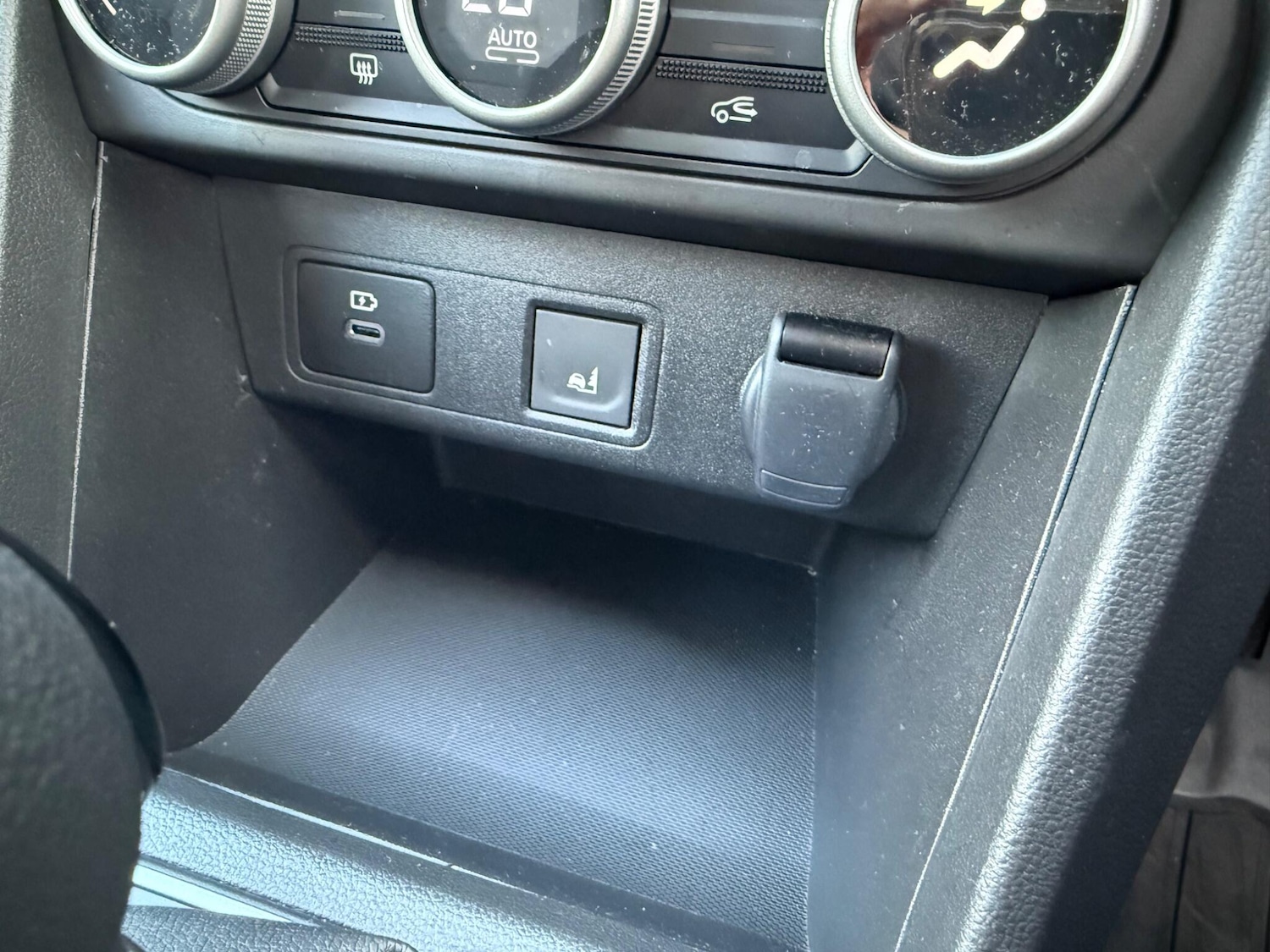 Used Dacia Jogger 2025 for sale - 78035062: Photo 36