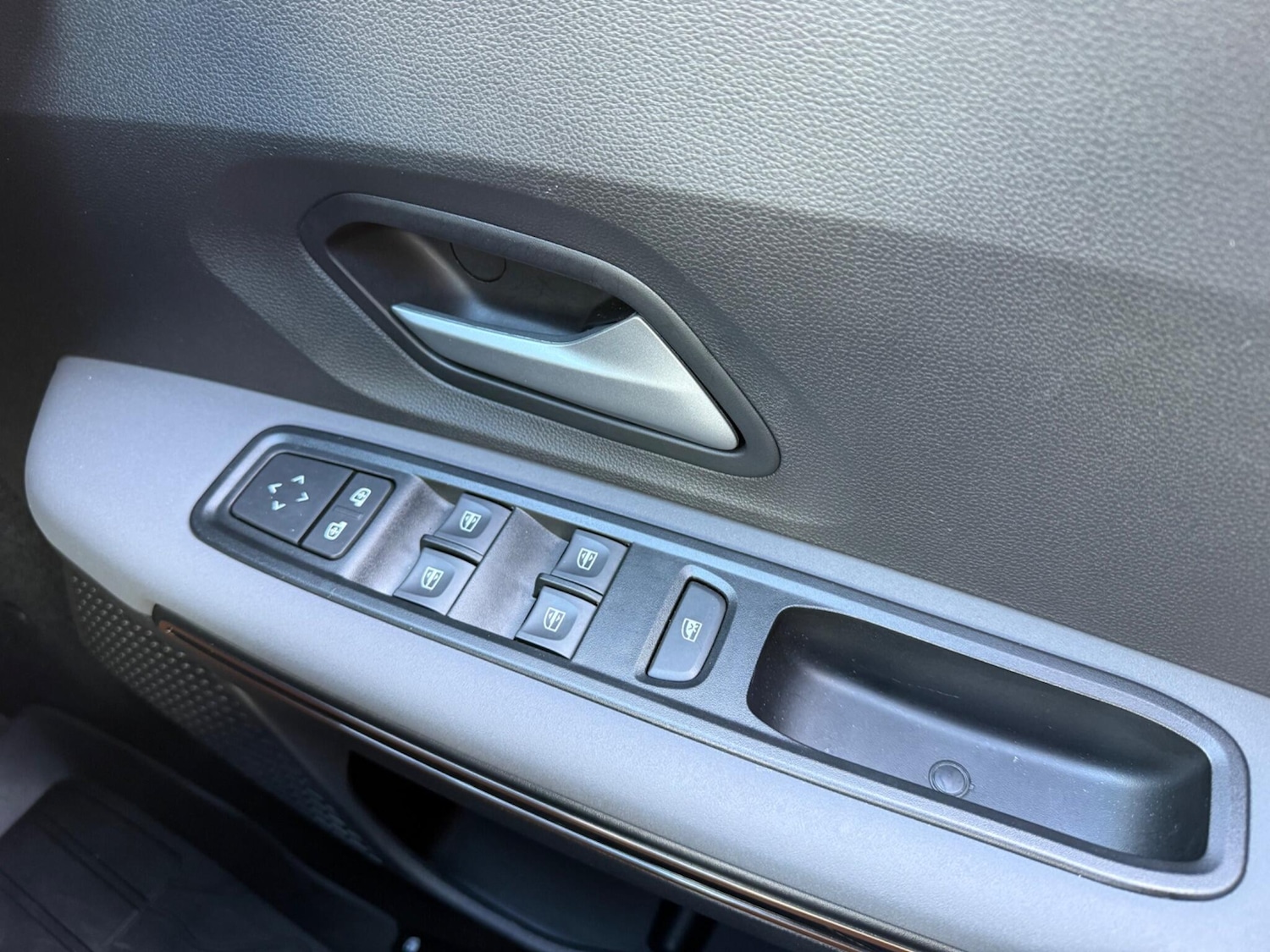 Used Dacia Jogger 2025 for sale - 78035062: Photo 48