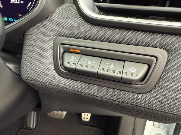 Used Renault Clio 2025 for sale - 76200229: Photo 32