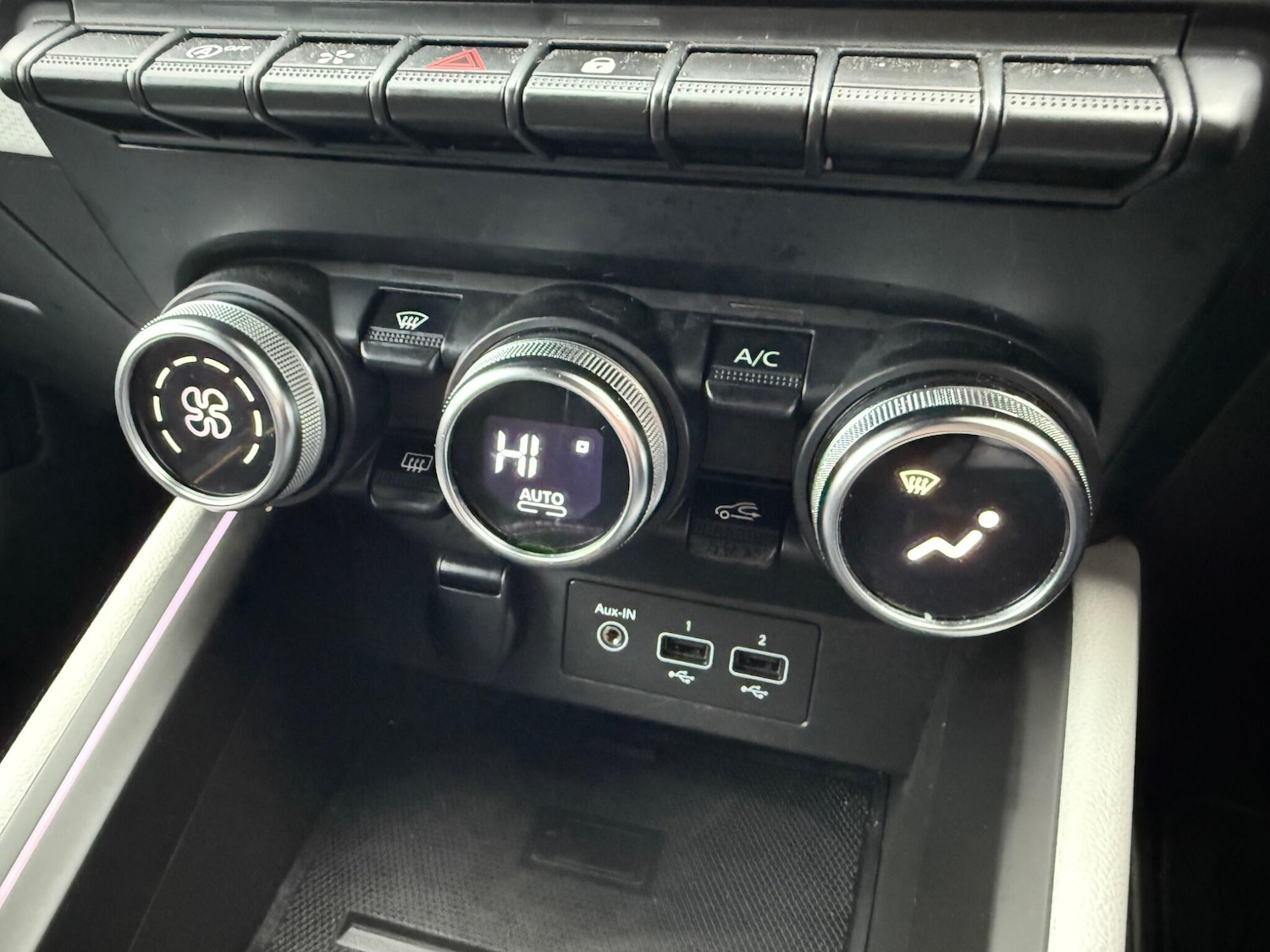 Used Renault Clio 2022 for sale - 77155966: Photo 30