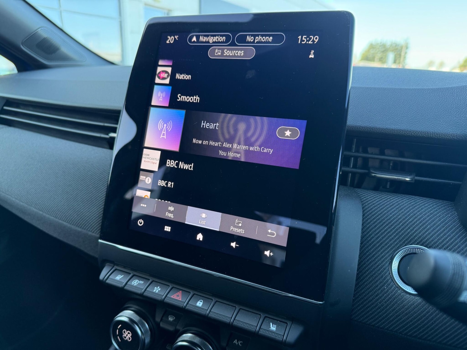 Used Renault Clio for sale - 77925209: Photo 20