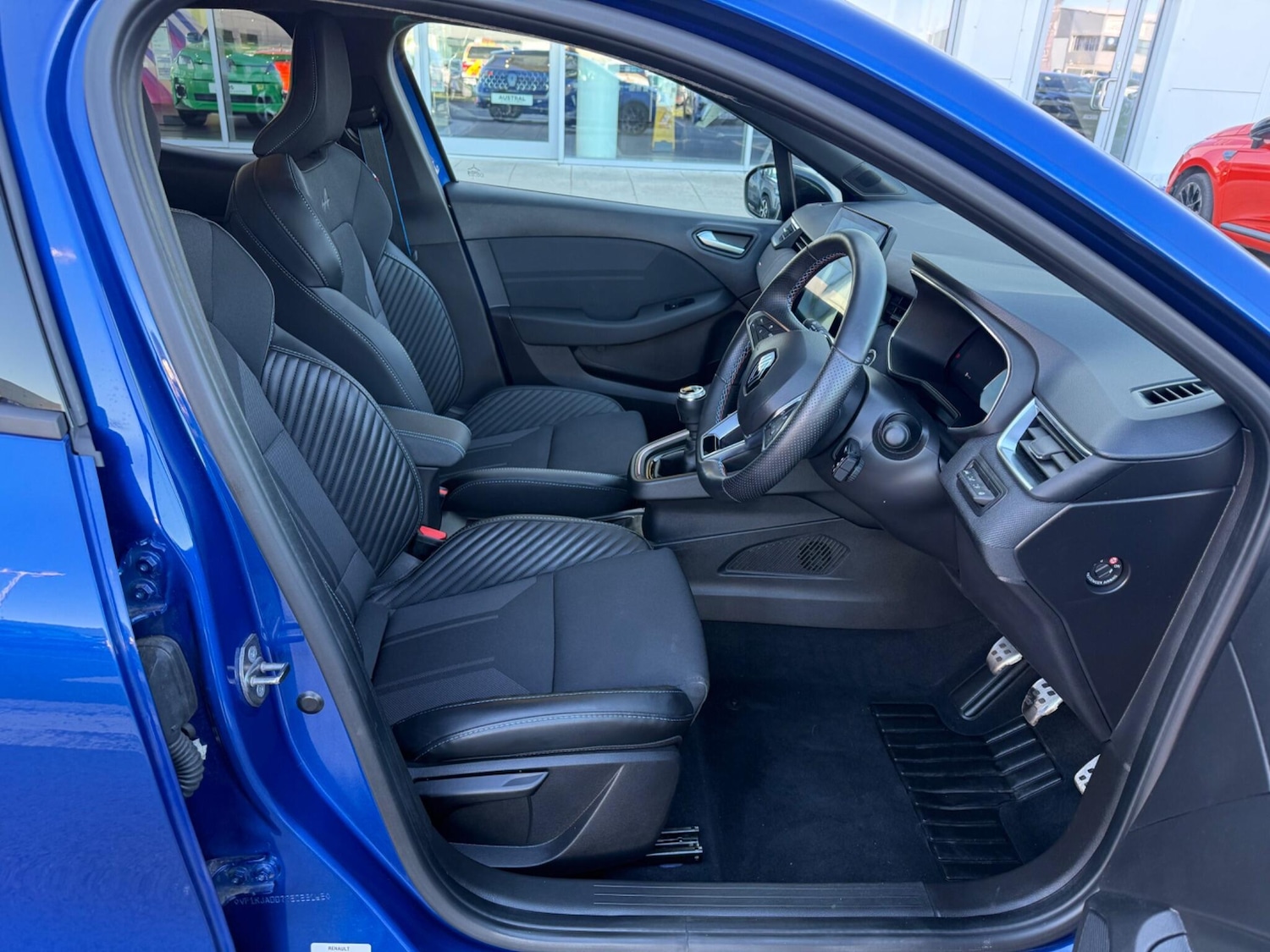 Used Renault Clio for sale - 77925209: Photo 7