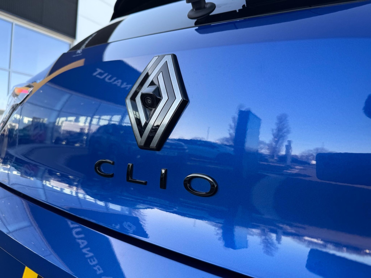 Used Renault Clio for sale - 77925209: Photo 8