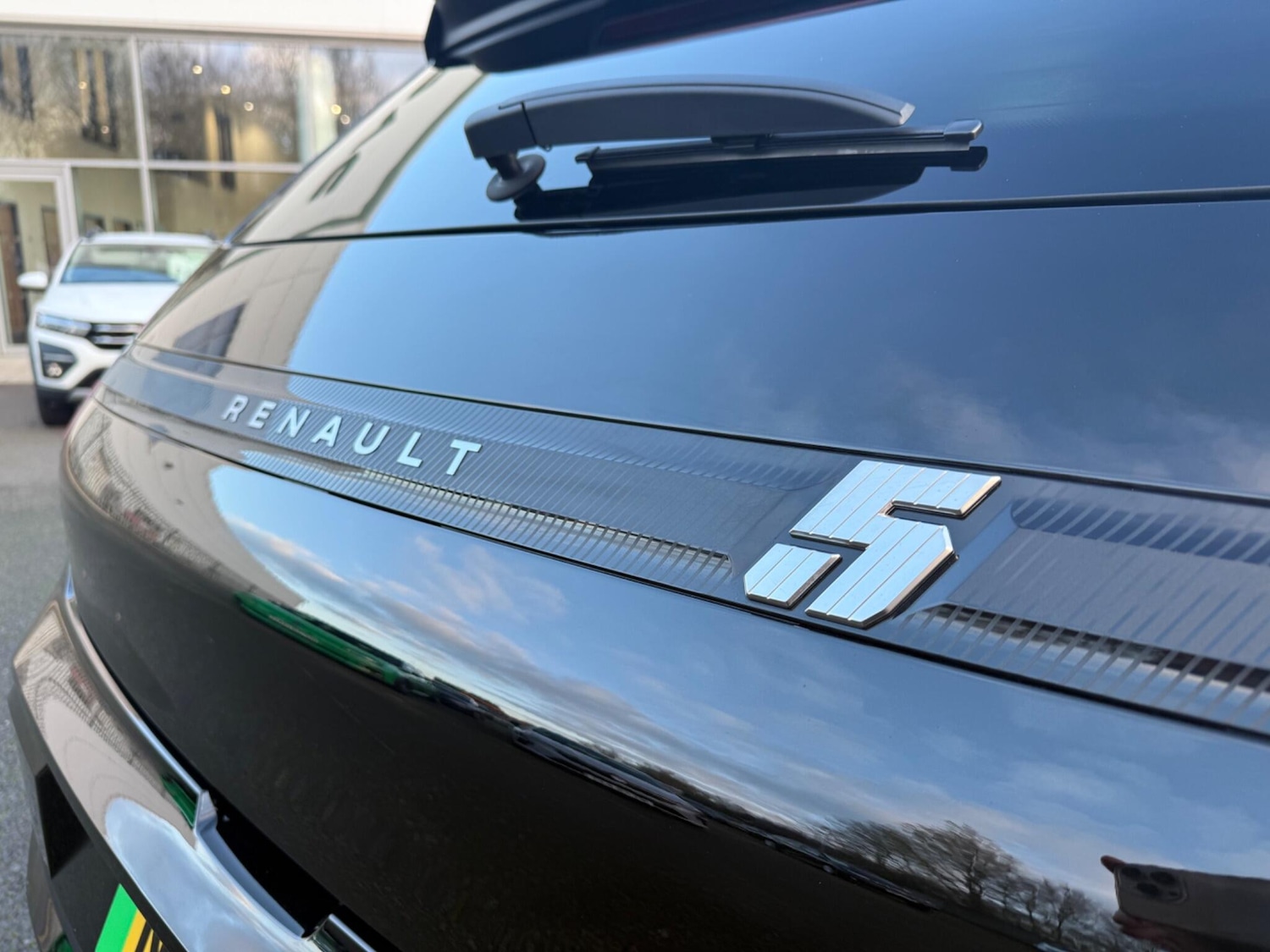 Used Renault 5 E-Tech electric 2025 for sale - 76801969: Photo 15