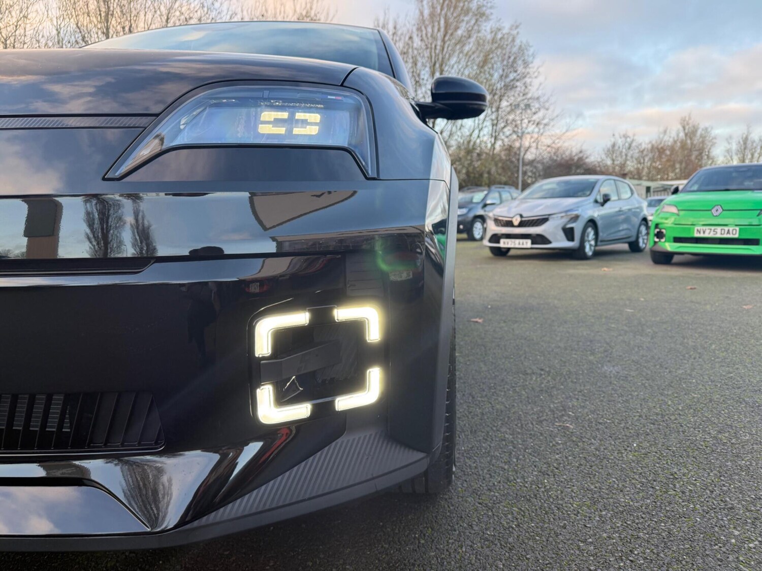 Used Renault 5 E-Tech electric 2025 for sale - 76801969: Photo 17