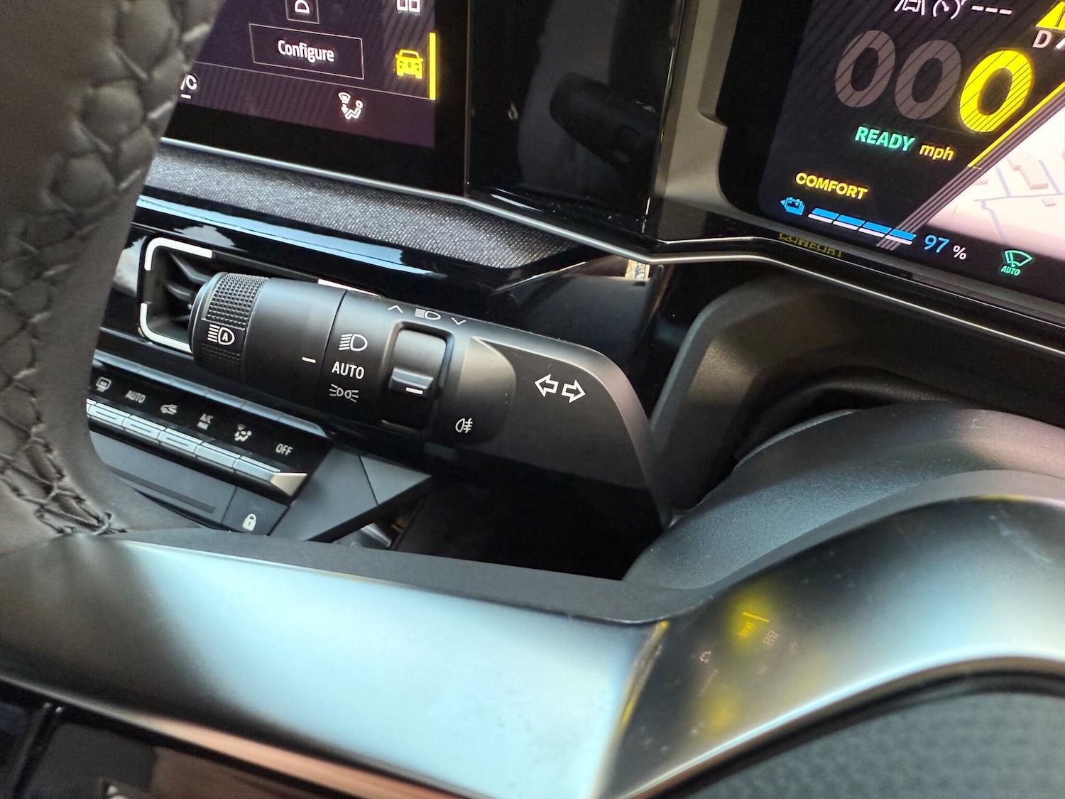 Used Renault 5 E-Tech electric 2025 for sale - 76801969: Photo 40