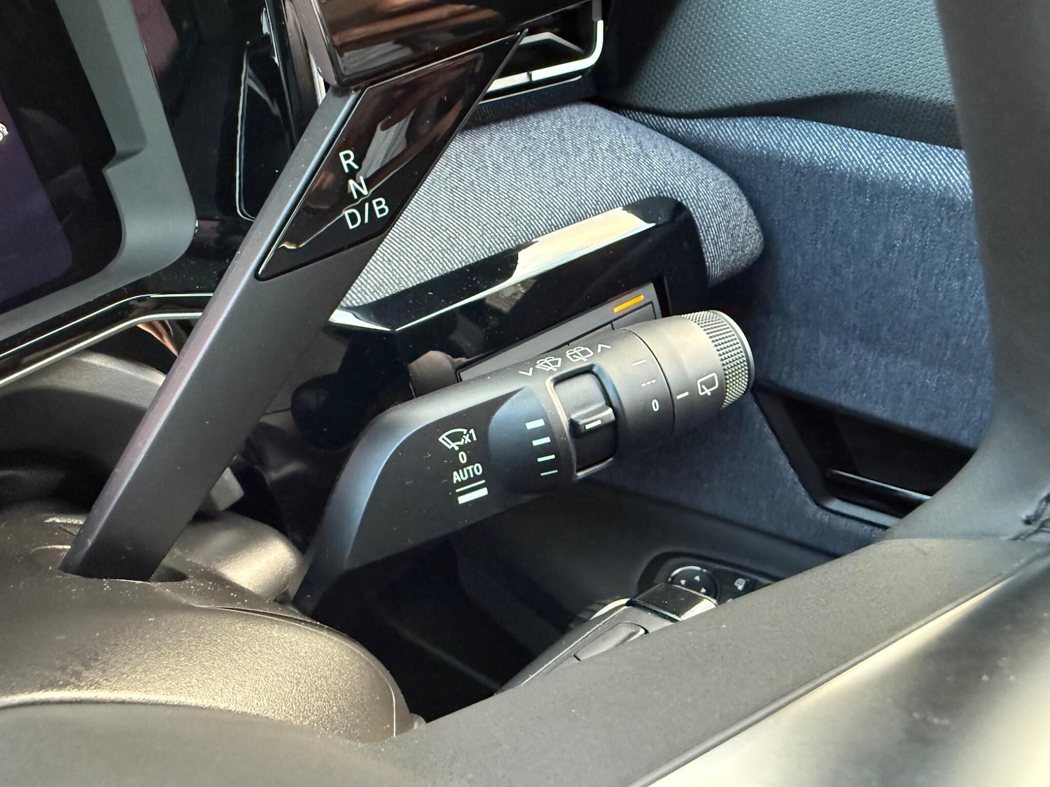 Used Renault 5 E-Tech electric 2025 for sale - 76801969: Photo 41