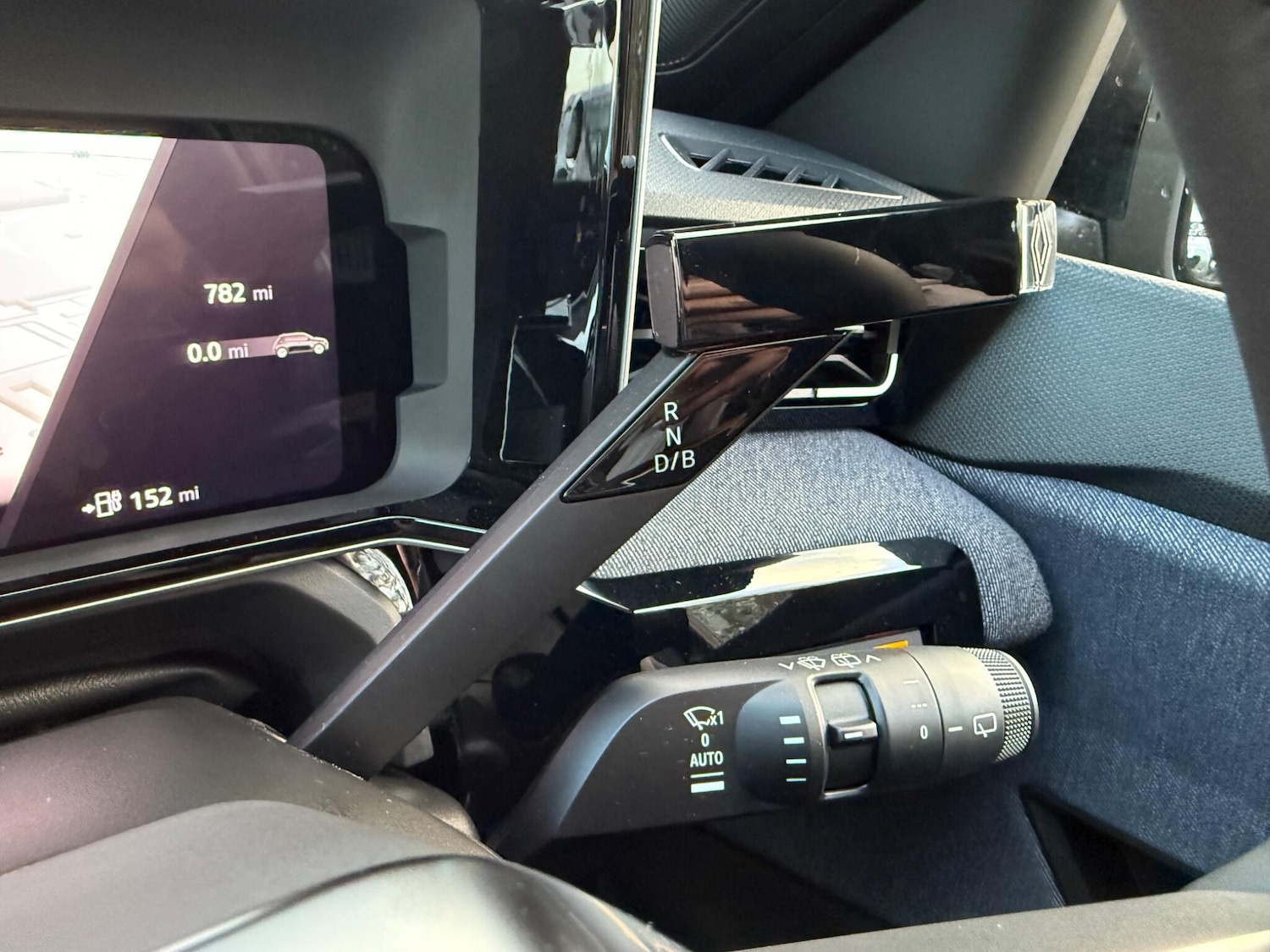 Used Renault 5 E-Tech electric 2025 for sale - 76801969: Photo 42