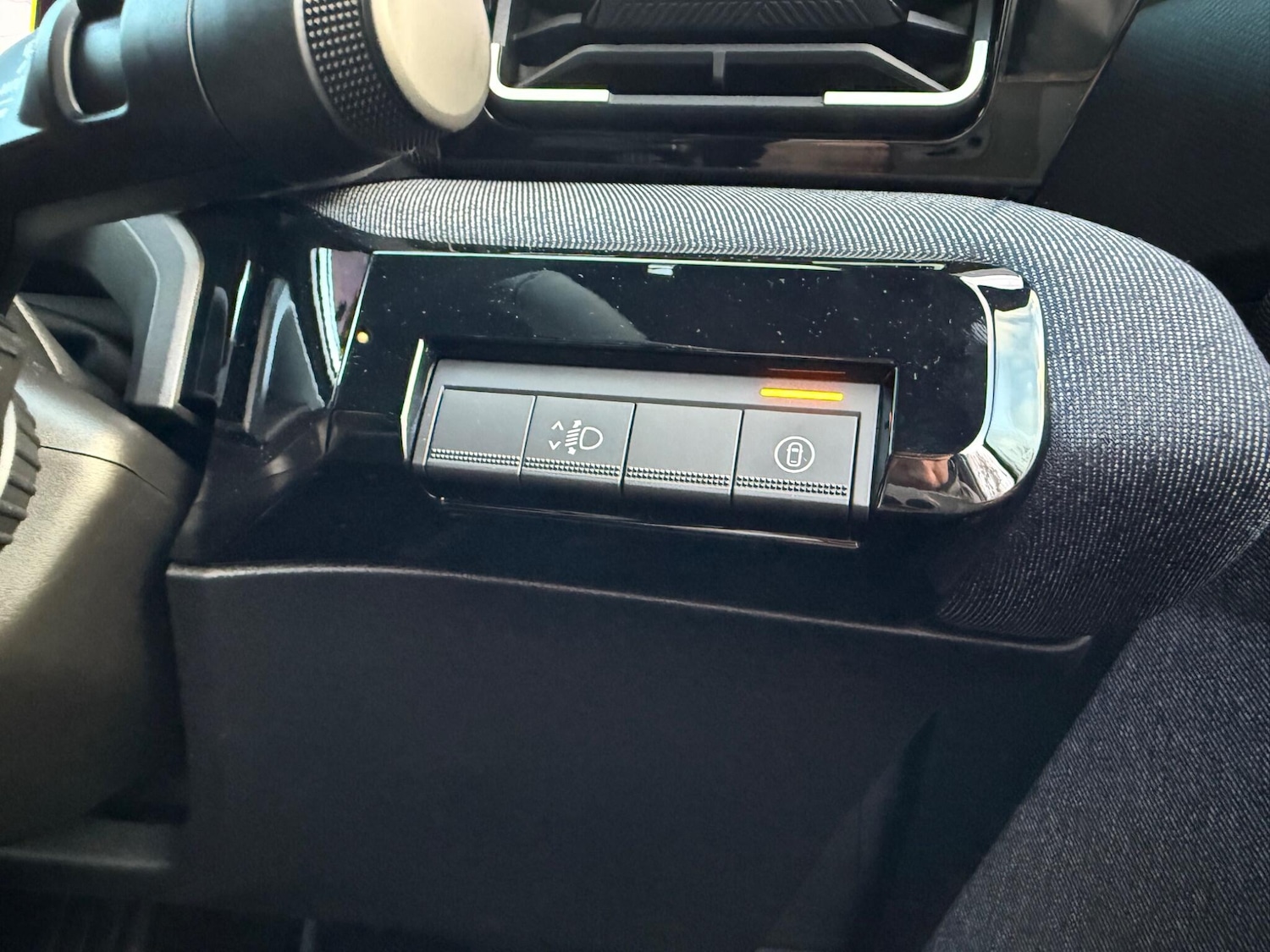 Used Renault 5 E-Tech electric 2025 for sale - 76801969: Photo 44