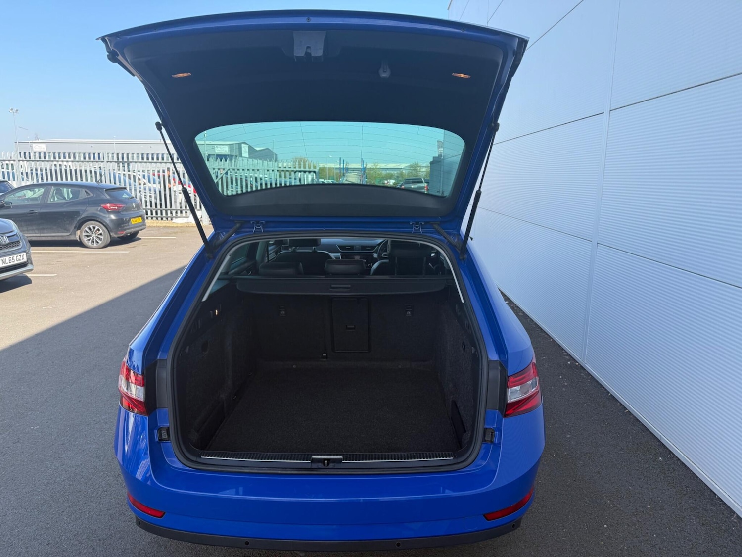 Used Skoda Superb 2018 for sale - 78204068: Photo 13