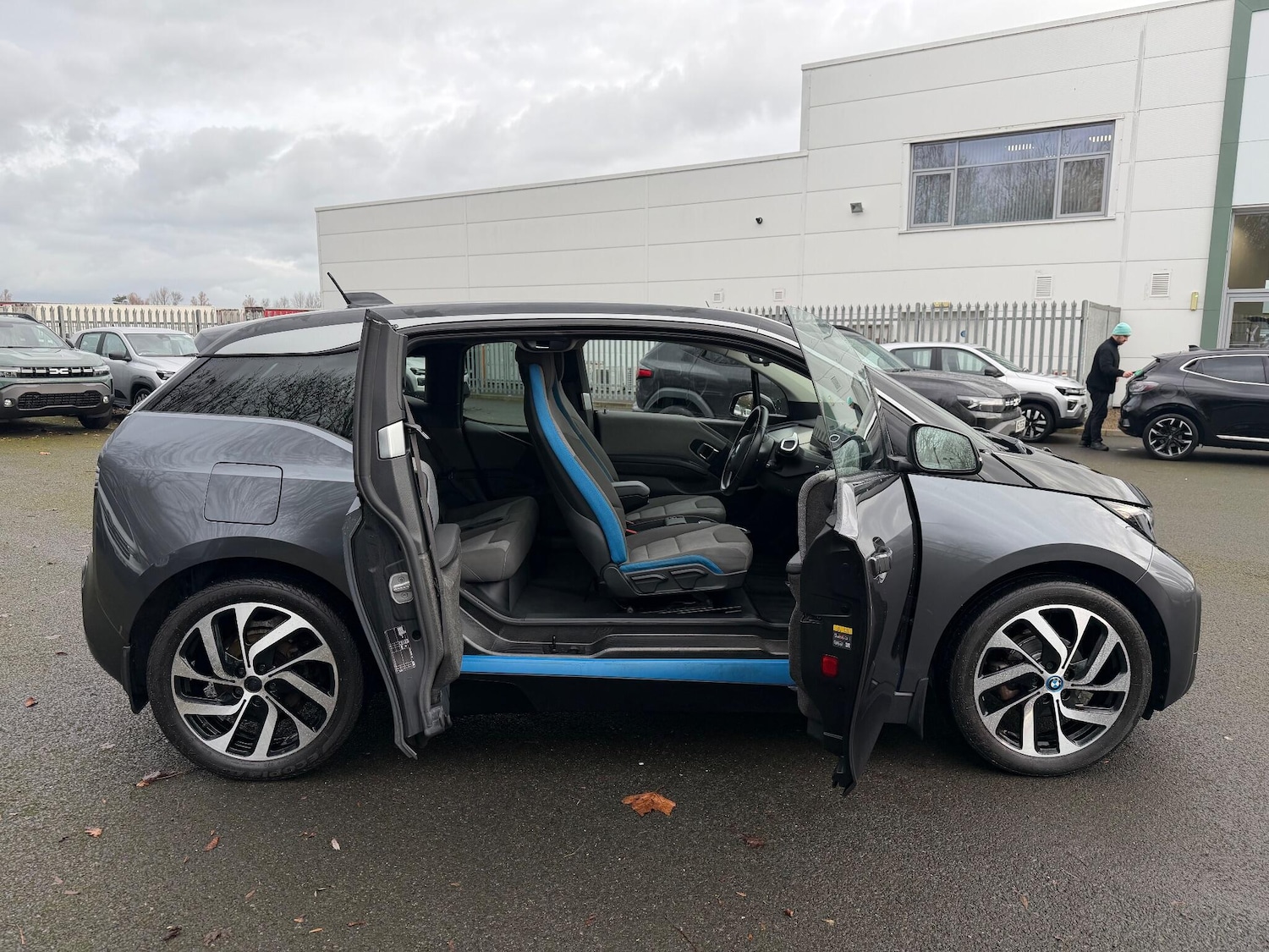 Used BMW i3 2018 for sale - 77163634: Photo 17