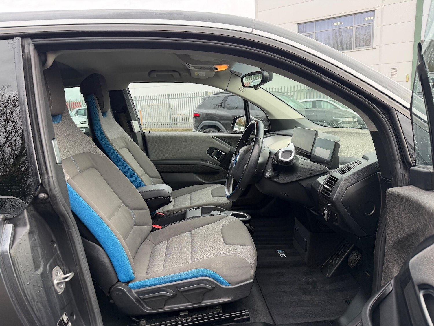 Used BMW i3 2018 for sale - 77163634: Photo 19