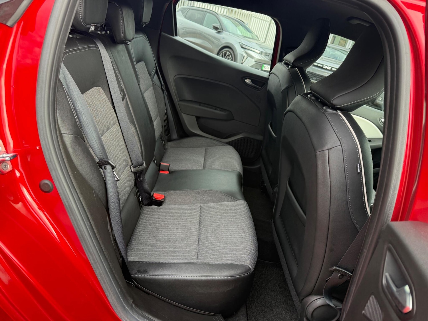 Used Renault Clio for sale - 77753833: Photo 14