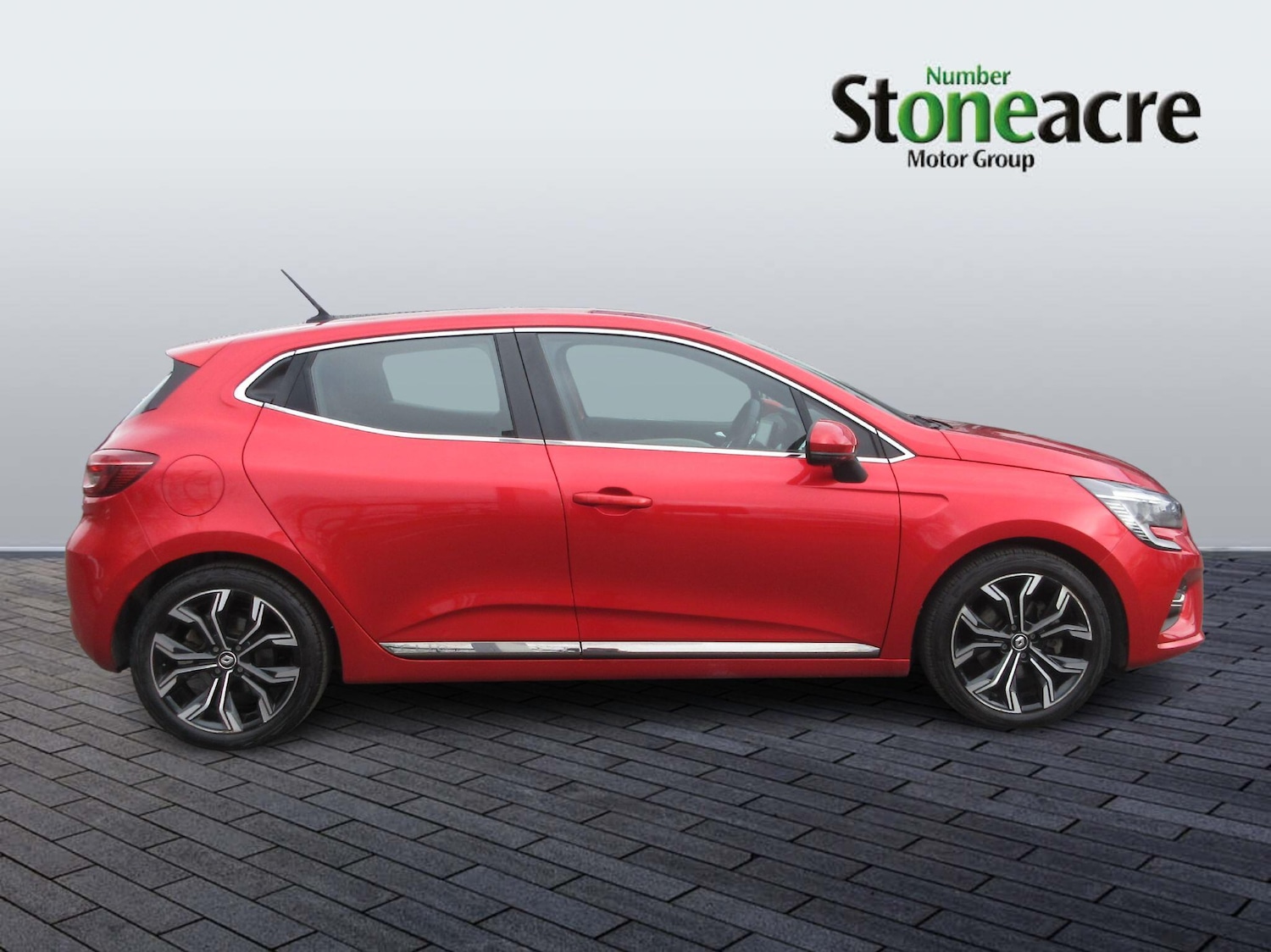 Used Renault Clio for sale - 77753833: Photo 2