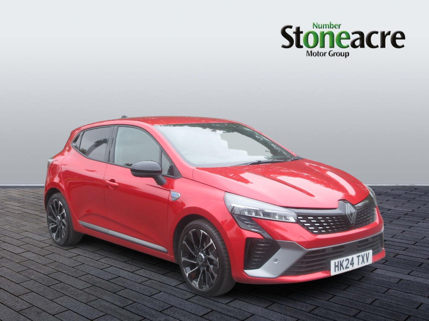 Used Renault Clio 2024 for sale - 76485999: Photo 1