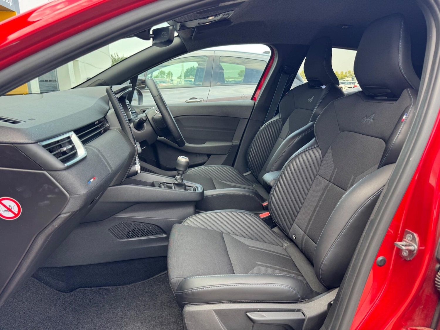 Used Renault Clio 2024 for sale - 76485999: Photo 30