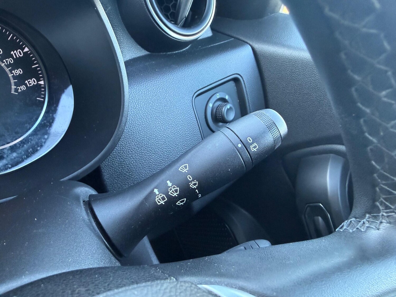 Used Dacia Duster 2020 for sale - 77924811: Photo 40