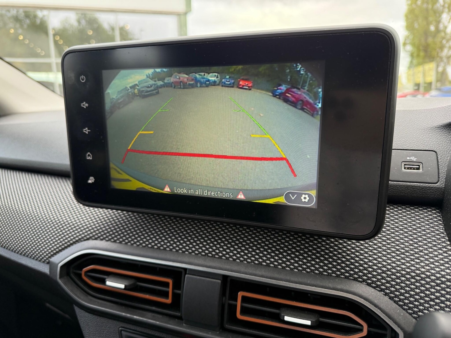 Used Dacia Sandero Stepway 2023 for sale - 76527778: Photo 28