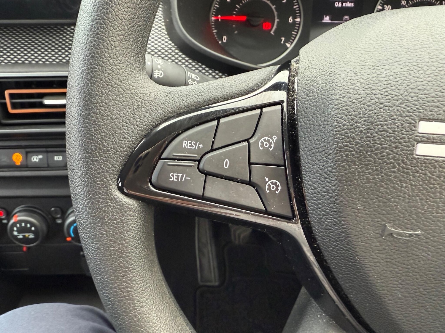 Used Dacia Sandero Stepway 2023 for sale - 76527778: Photo 34