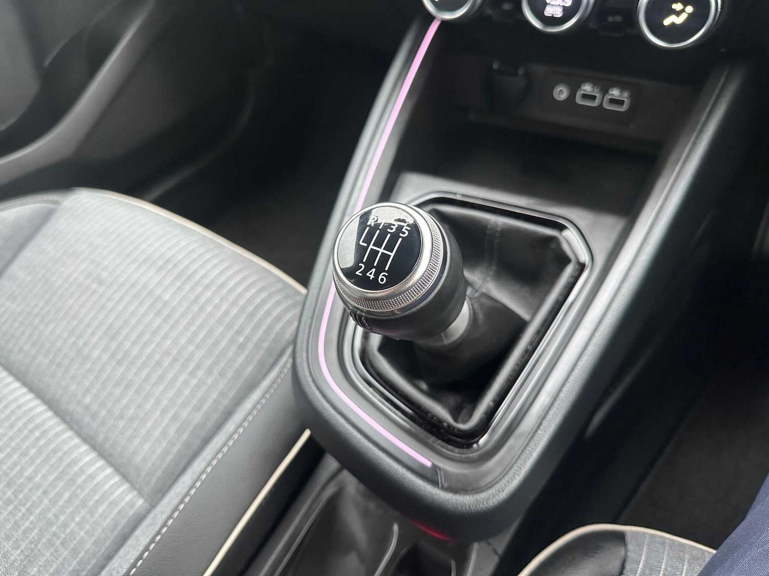 Used Renault Clio 2024 for sale - 77724139: Photo 19