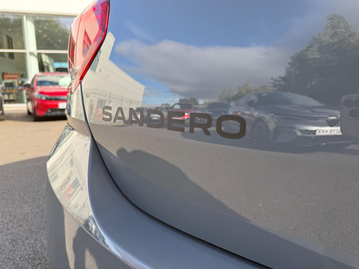 Used Dacia Sandero 2025 for sale - 76201311: Photo 10