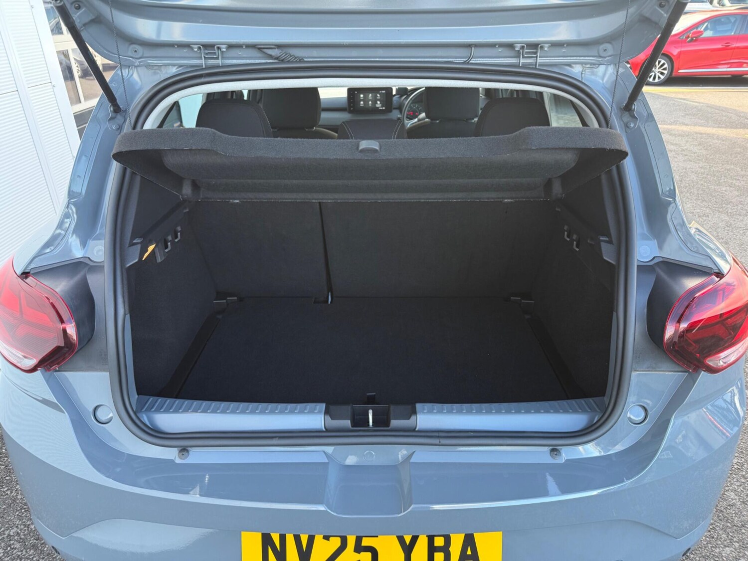 Used Dacia Sandero 2025 for sale - 76201311: Photo 19