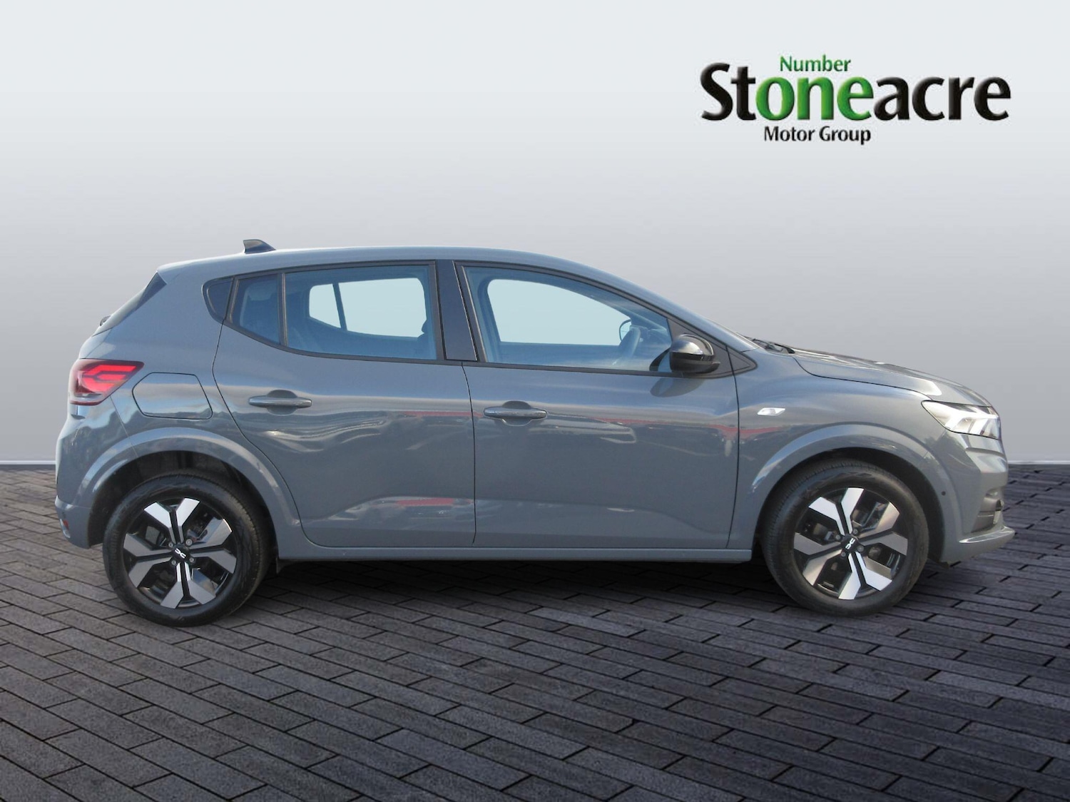 Used Dacia Sandero 2025 for sale - 76201311: Photo 2