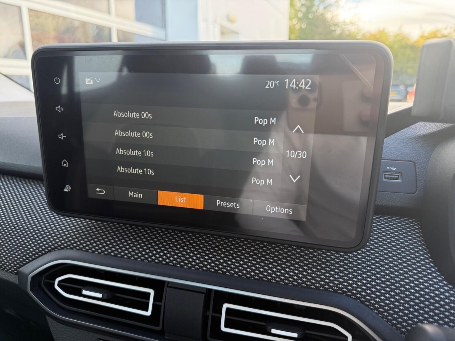 Used Dacia Sandero 2025 for sale - 76201311: Photo 27