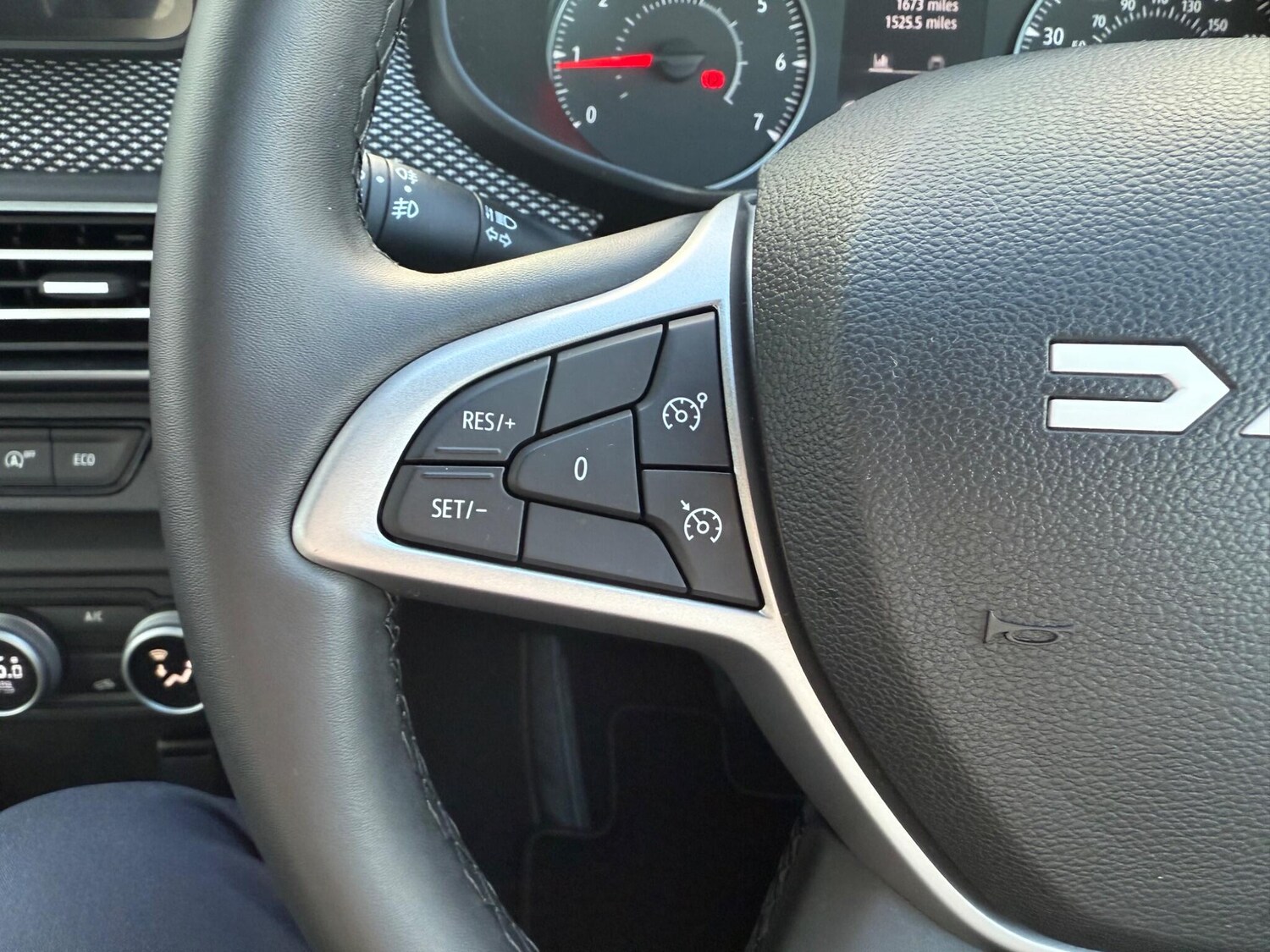 Used Dacia Sandero 2025 for sale - 76201311: Photo 36