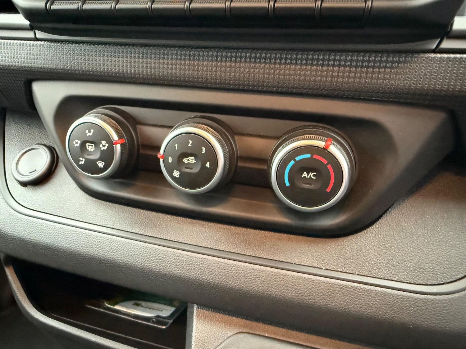 Used Renault Trafic for sale - 77710267: Photo 28