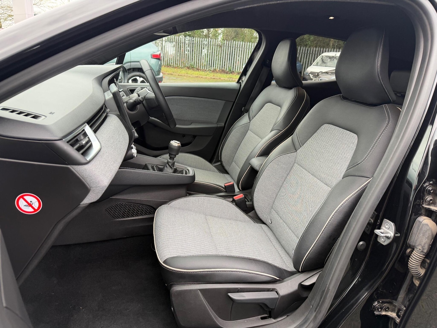 Used Renault Clio 2024 for sale - 77163501: Photo 25