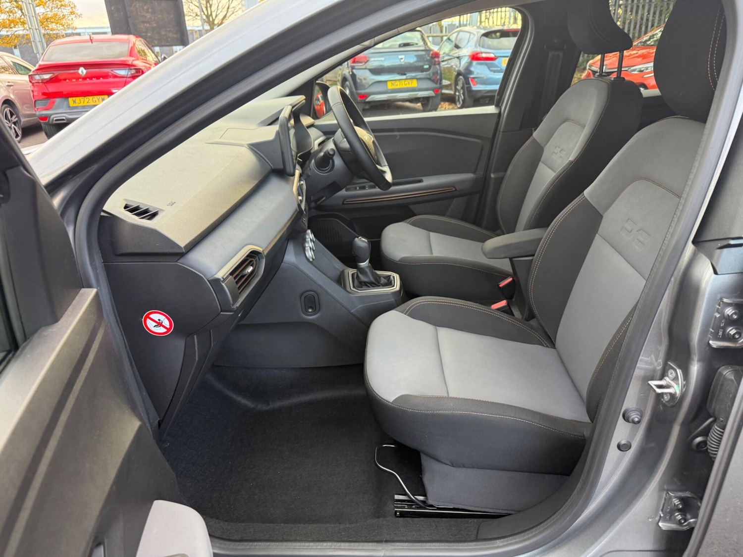 Used Dacia Jogger 2024 for sale - 76456852: Photo 17