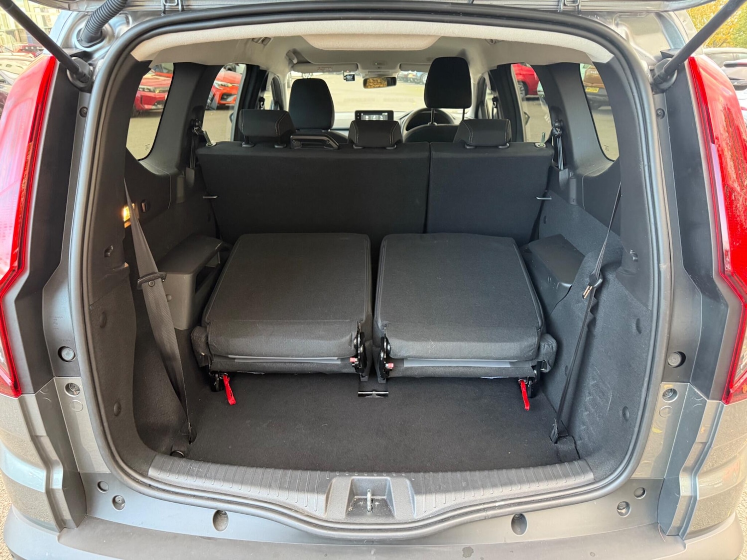 Used Dacia Jogger 2024 for sale - 76456852: Photo 27