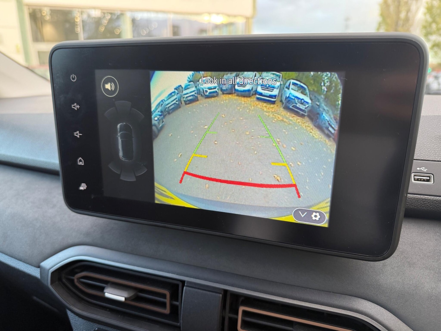 Used Dacia Jogger 2024 for sale - 76456852: Photo 32