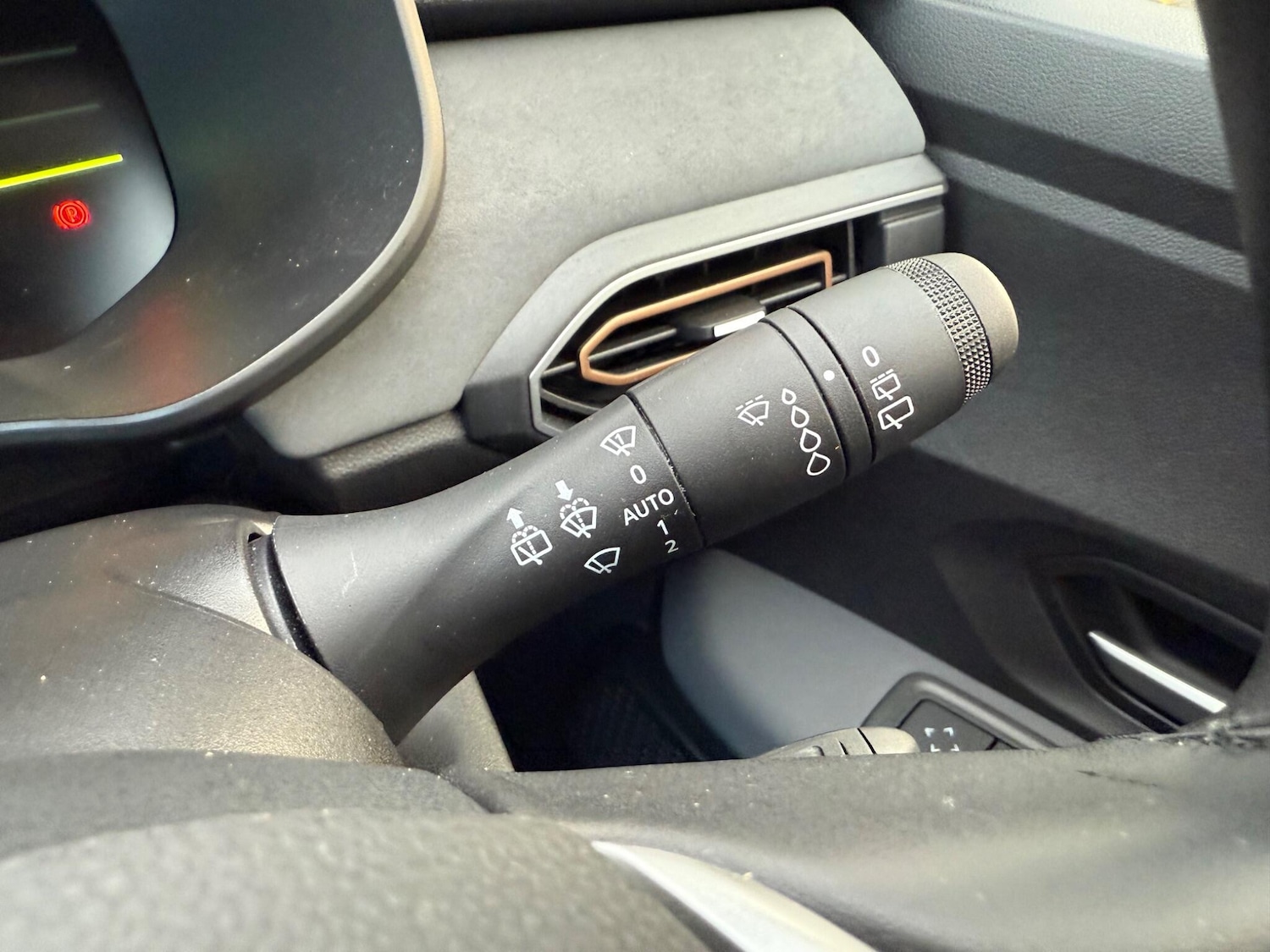 Used Dacia Jogger 2024 for sale - 76456852: Photo 40