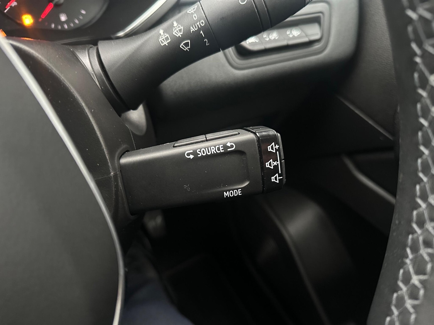 Used Renault Captur 2021 for sale - 77564770: Photo 25