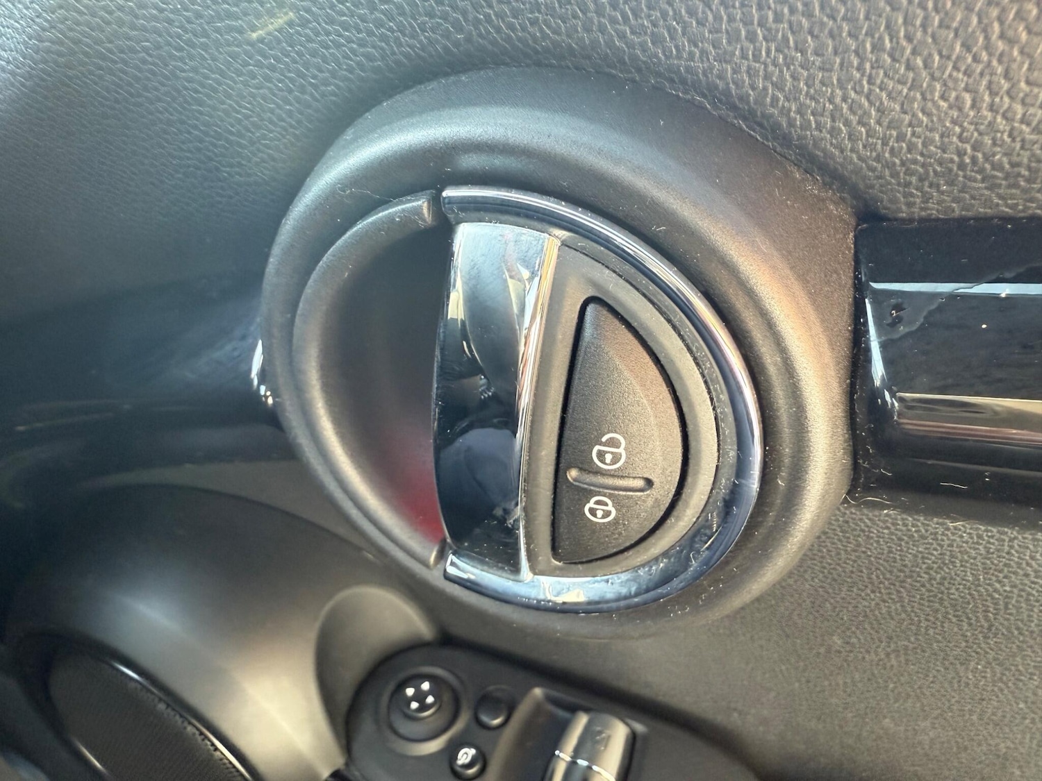 Used MINI Hatch 2019 for sale - 75905946: Photo 38