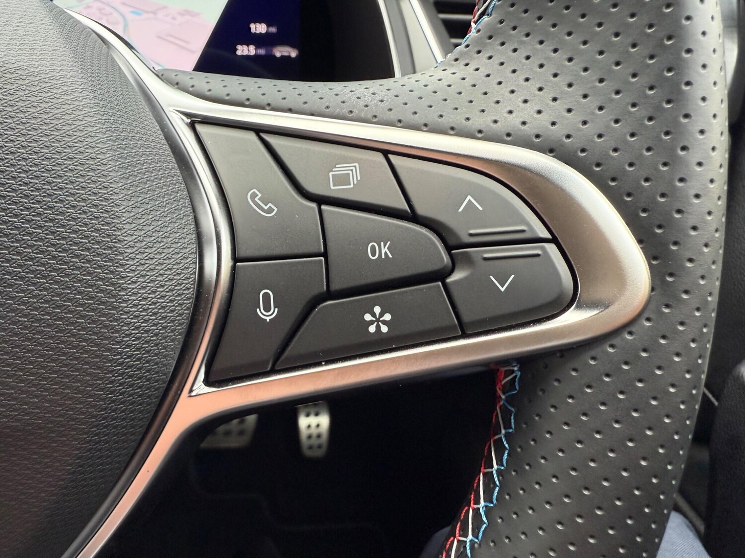 Used Renault Other 2025 for sale - 76348986: Photo 37