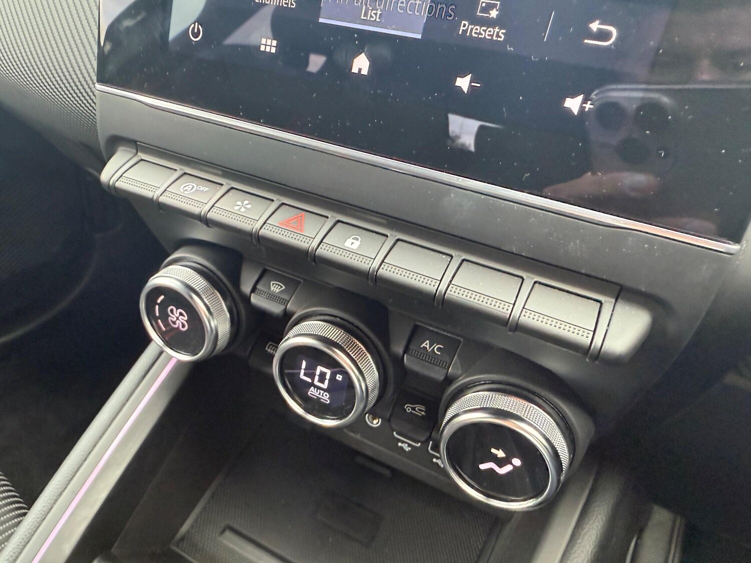 Used Renault Clio 2023 for sale - 76336634: Photo 28