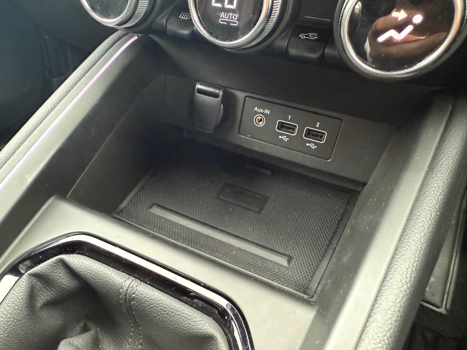 Used Renault Clio 2023 for sale - 76336634: Photo 32