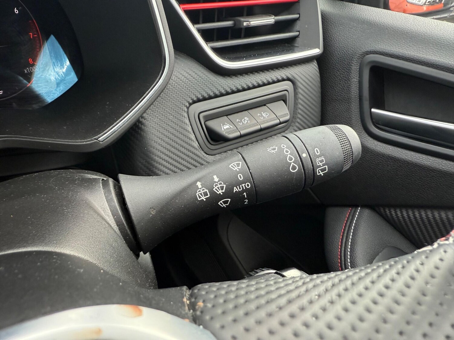 Used Renault Clio 2023 for sale - 76336634: Photo 38