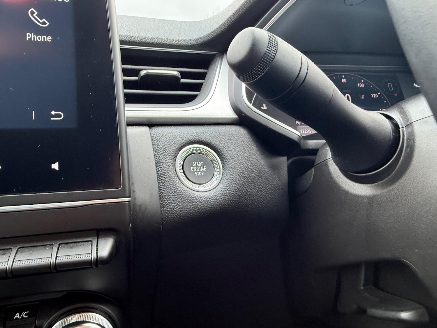 Used Renault Captur for sale - 77709770: Photo 20