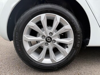 Used Renault Clio 2026 for sale - 78260864: Photo