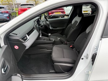 Used Renault Clio 2026 for sale - 78260864: Photo