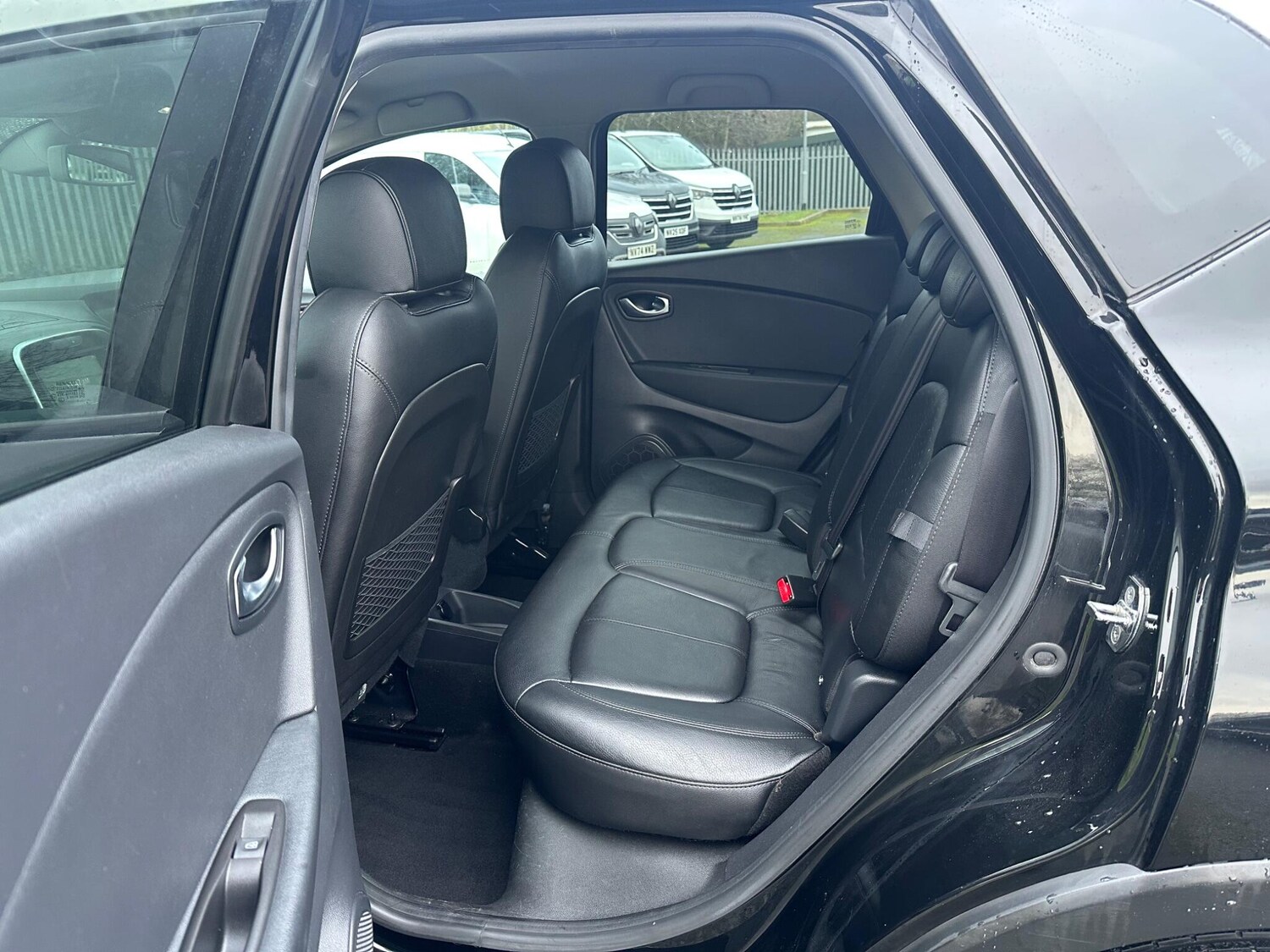 Used Renault Captur 2018 for sale - 77496362: Photo 12