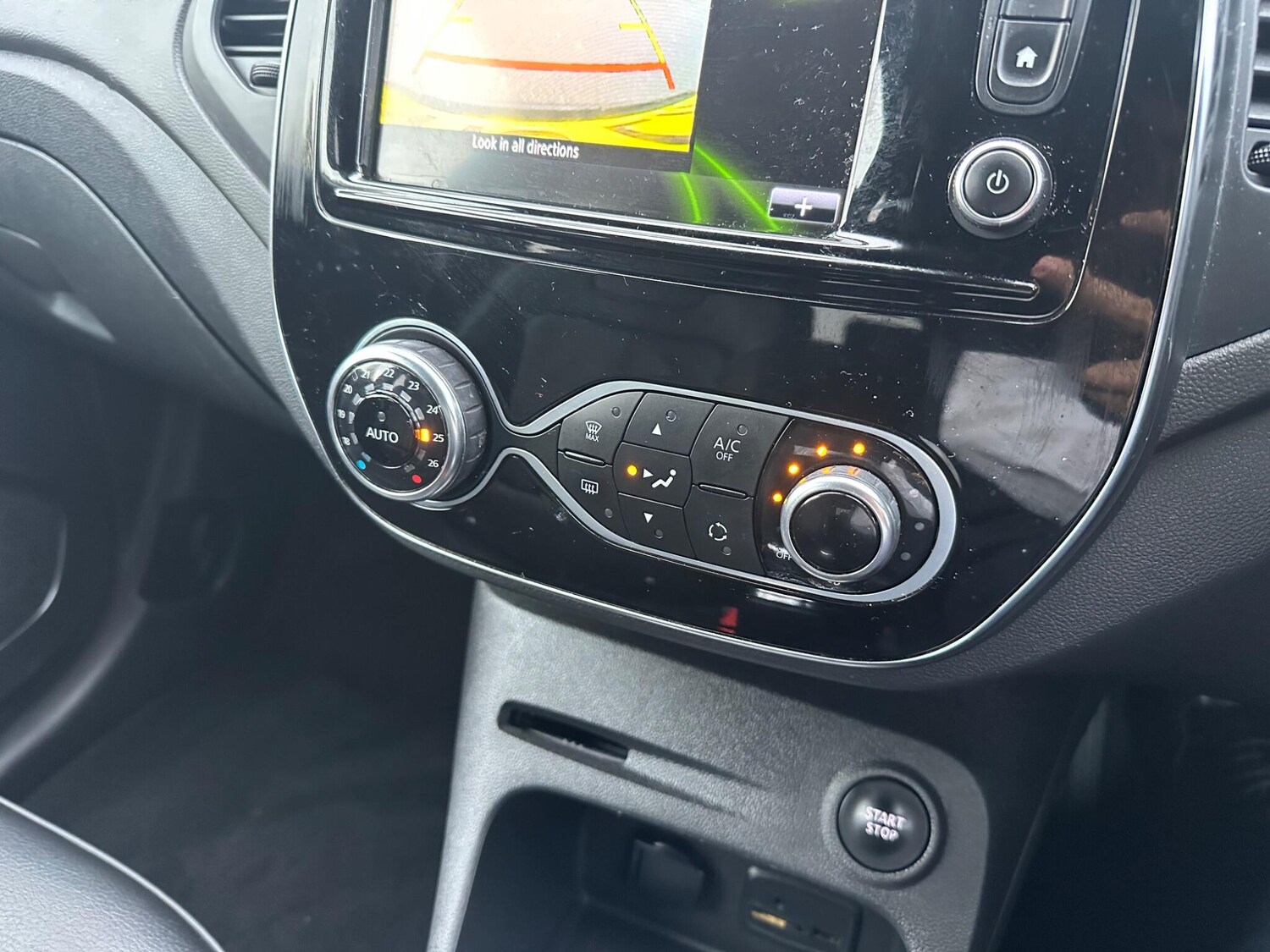 Used Renault Captur 2018 for sale - 77496362: Photo 18