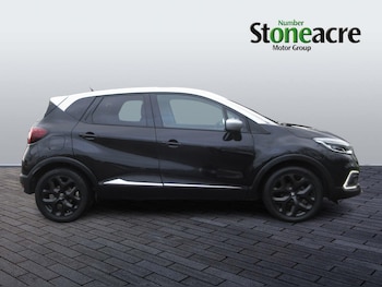 Used Renault Captur 2018 for sale - 77496362: Photo