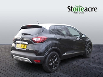 Used Renault Captur 2018 for sale - 77496362: Photo