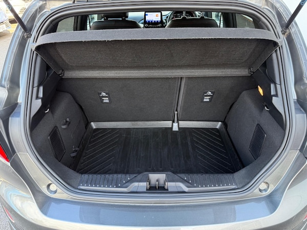 Used Ford Fiesta 2020 for sale - 76306984: Photo 19