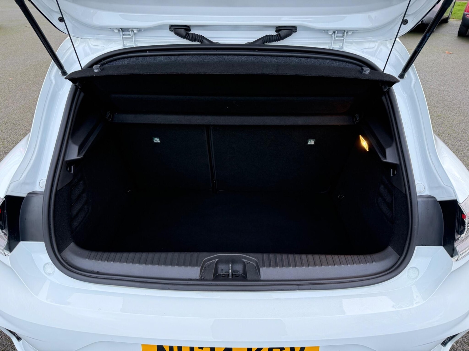 Used Renault Clio 2024 for sale - 77467997: Photo 23